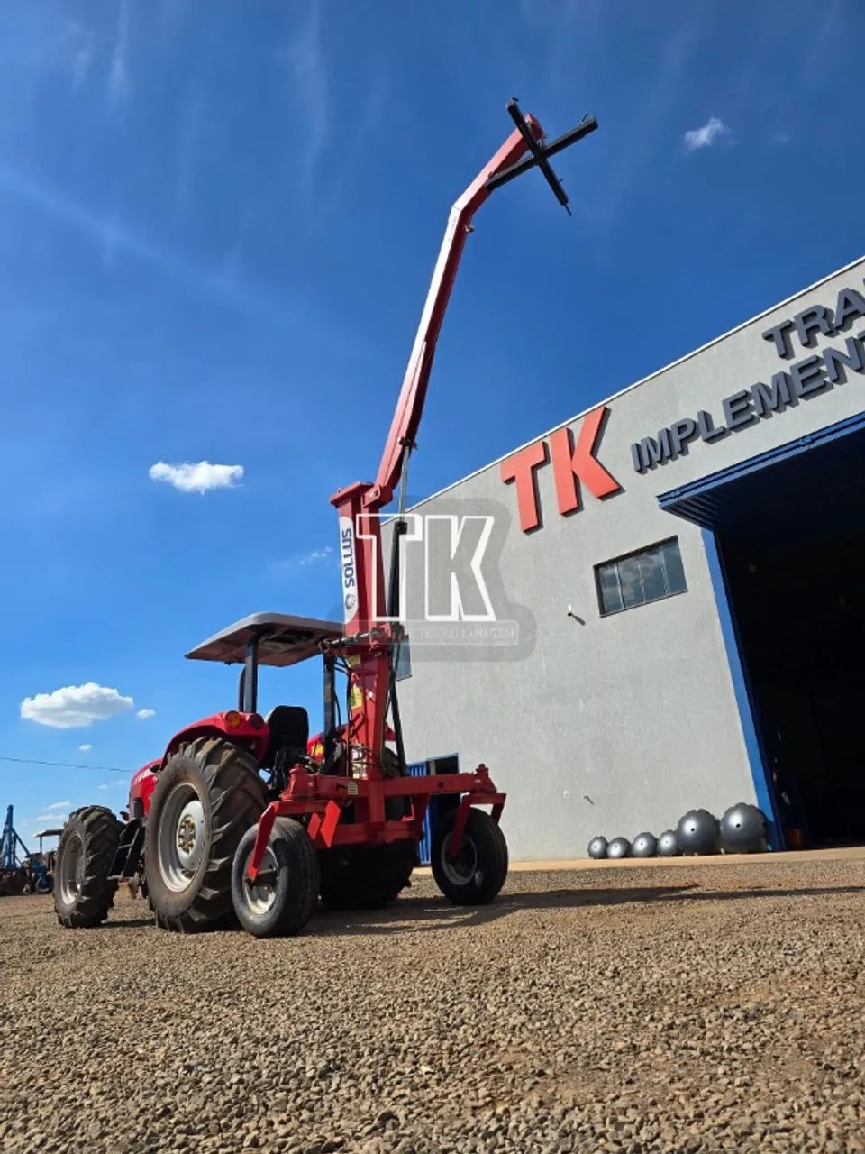 GUINCHO BIG BAG RODA LOUCA 2000 KG MARCA SOLLUS - Tk Tratores Nova Andradina-MS