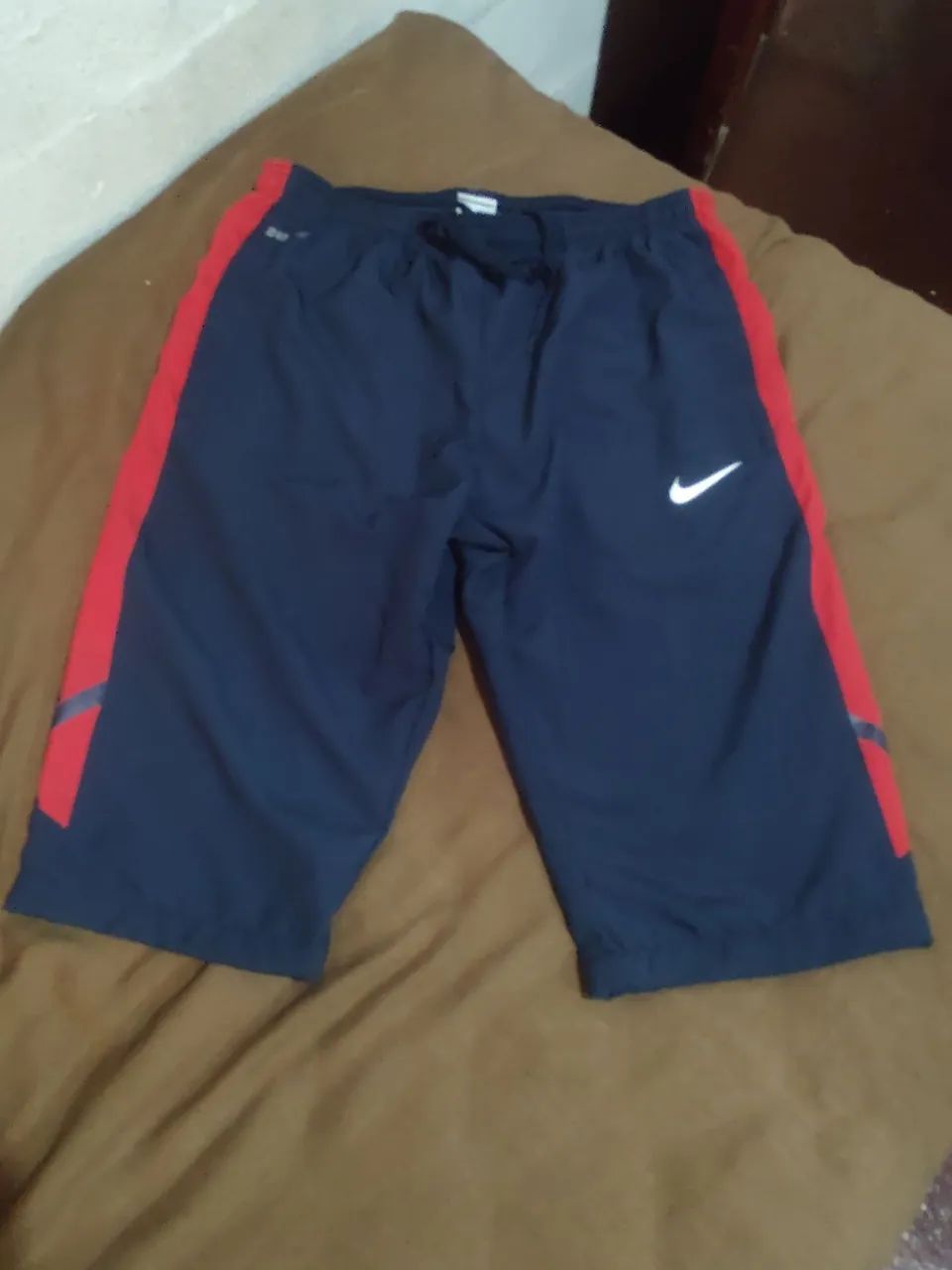 Calça Capri tipo bermuda Nike original masculina 