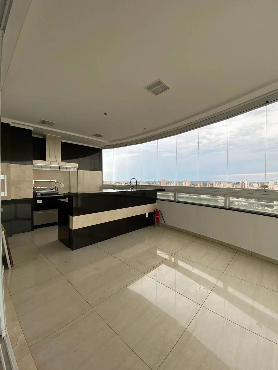 Ed Orion pronto em andar alto 4 vagas - Foto 4