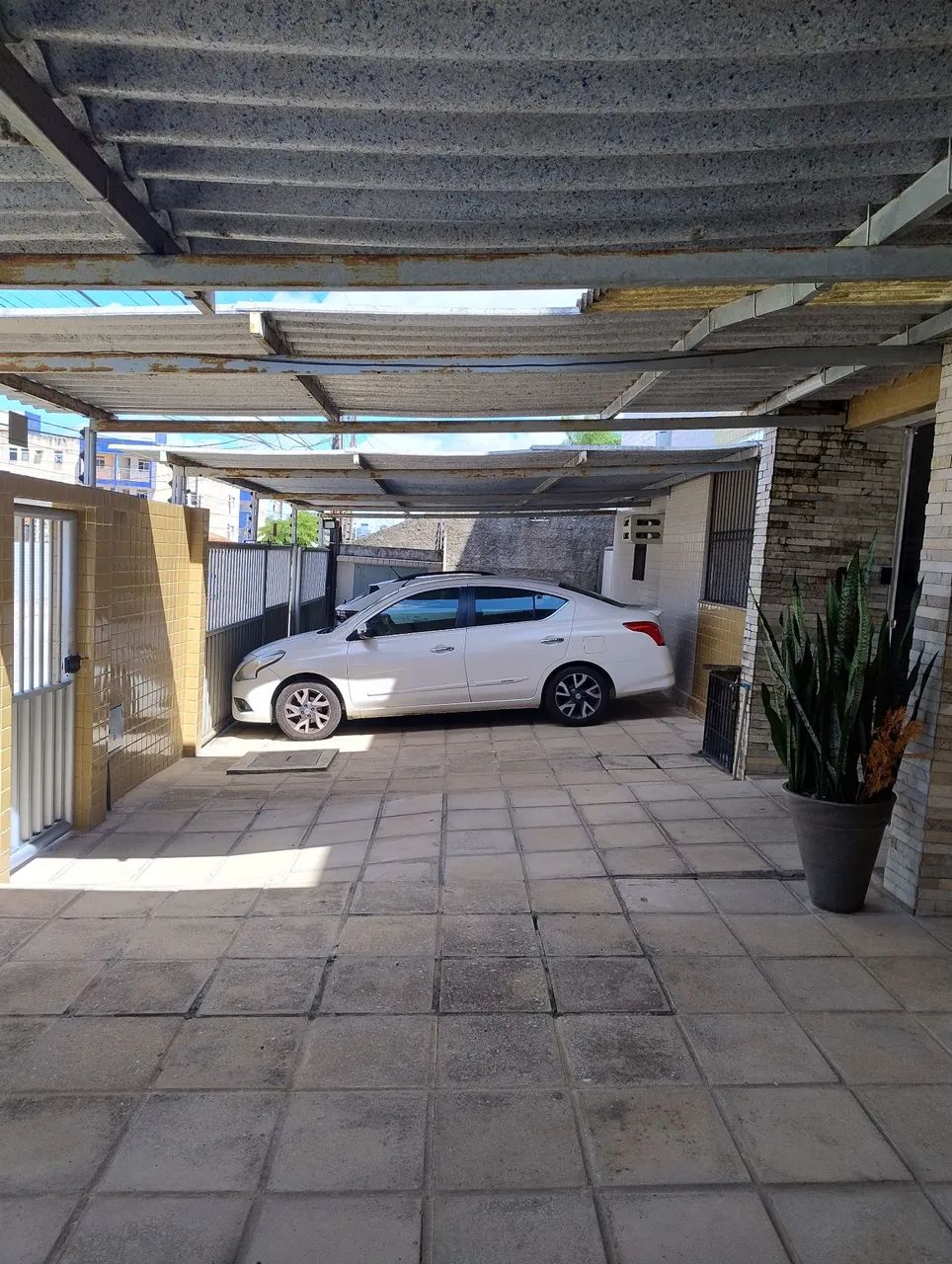 Alugo Ótimo Apartamento com 03 quartos no Bairro dos Estados  - Foto 3