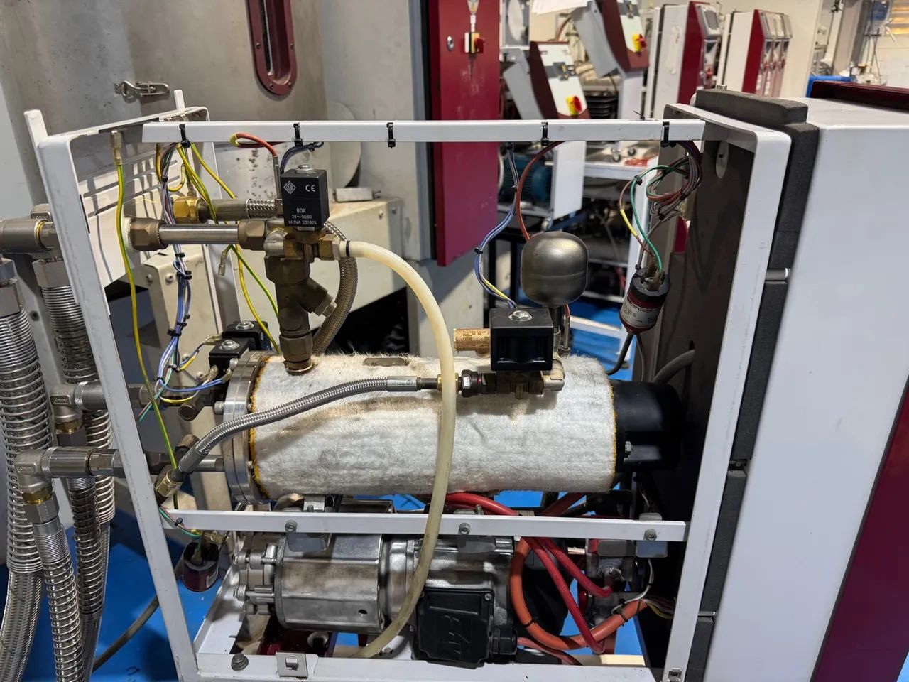 Máquina injetora de plástico  - Foto 3