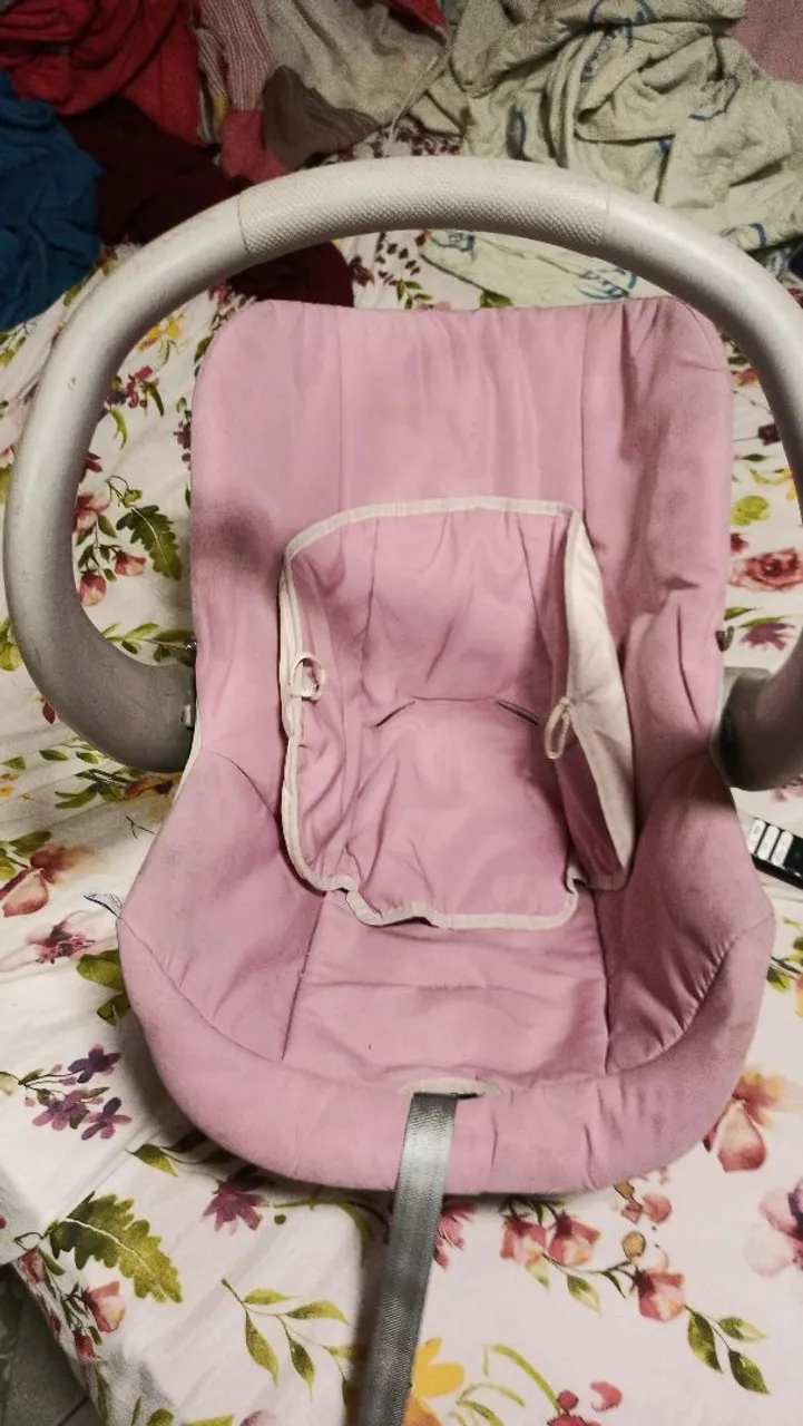 Cadeirinha de bebê estilo bebê conforto
