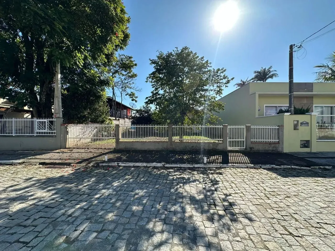 Terreno à venda, 365 m² por R$ 750.000,00 - Centro - Balneário Piçarras/SC