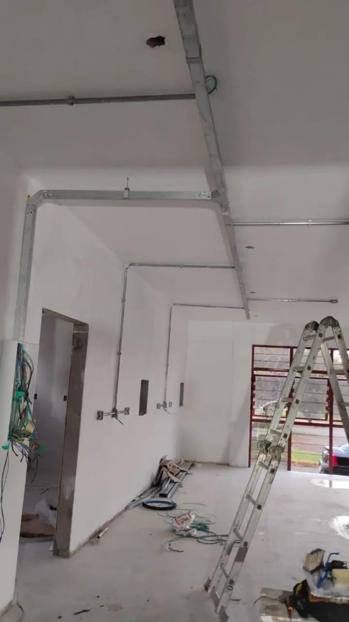 Serviços profissionais de instalação e manutenção elétrica  - Foto 3