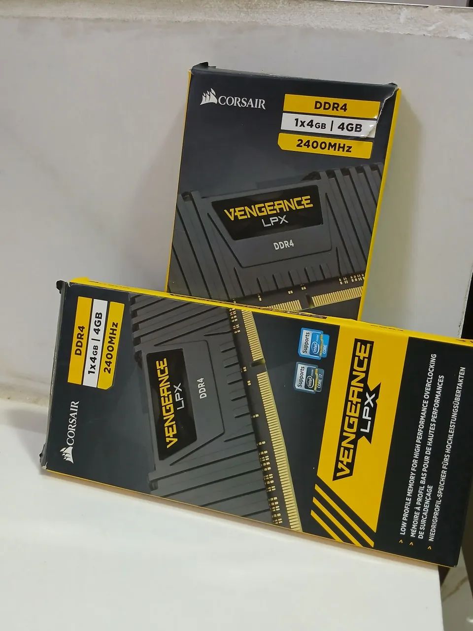 2x8 memória ram corsair64312622815746120