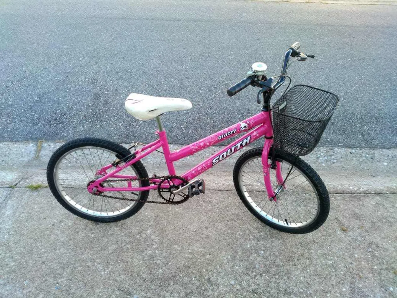 Bicicleta Infantil Rosa South Grazzy com Cesta