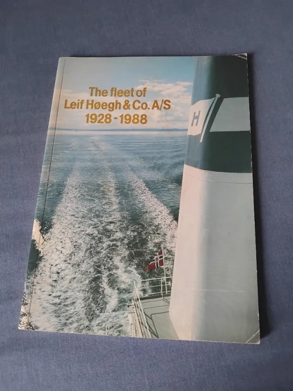 2 Livros de Cias Maritimas Norueguesas.