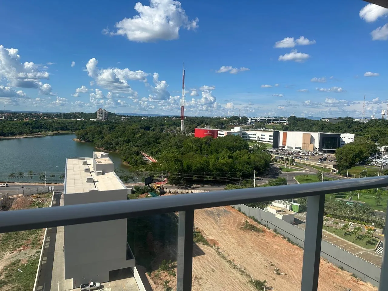 Apartamento condomínio Valentina em frente ao parque das águas