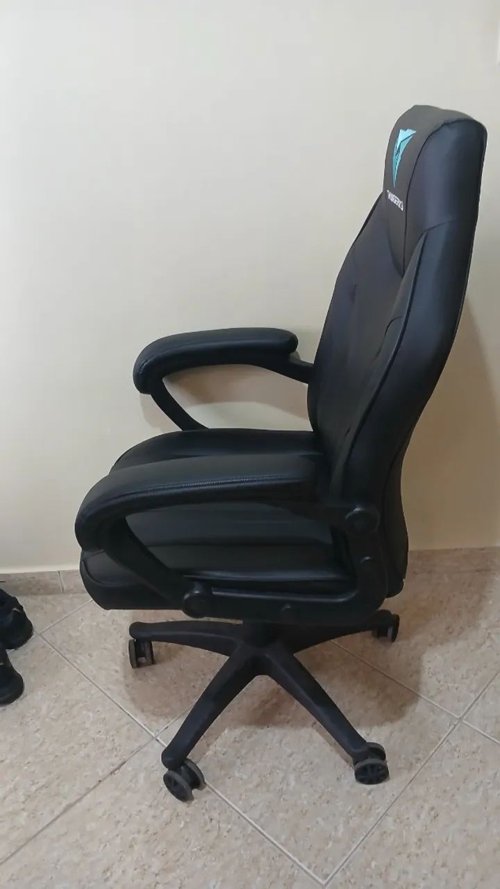 Cadeira Gamer EC1, ThunderX3 preta - Foto 3