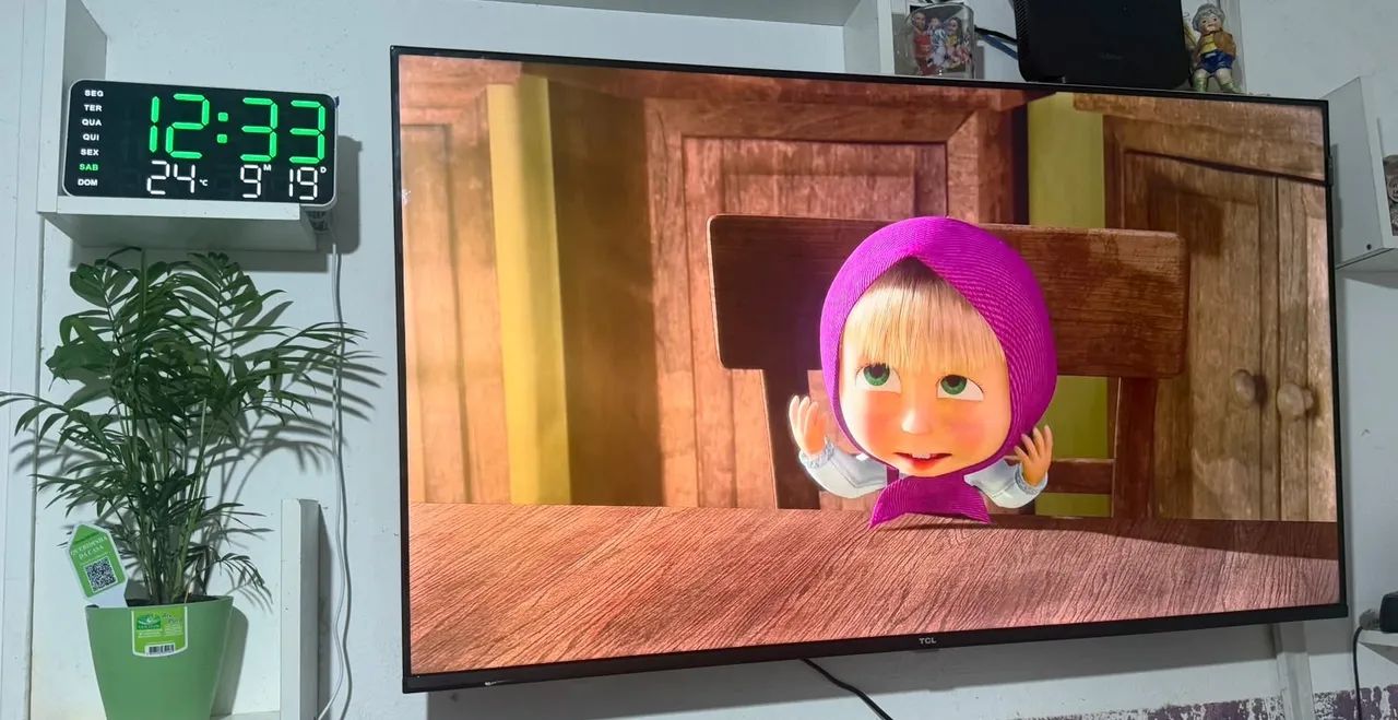 SmatTv 42 polegadas TCL QLED TOP zerada (LEIA O ANUNCIO) - Foto 2