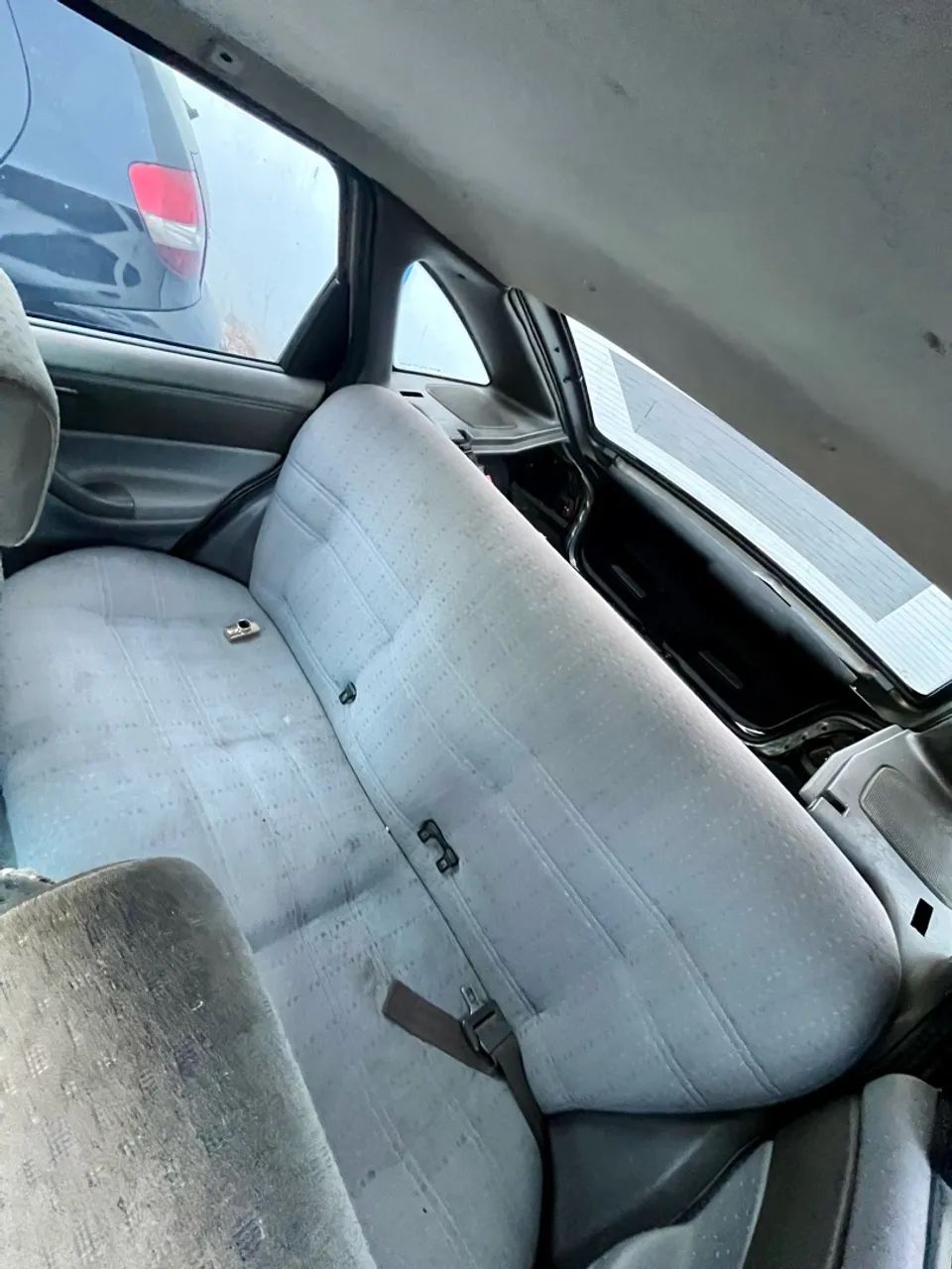 Volkswagen Pointer 1.8 / CLI 1996 - Foto 3