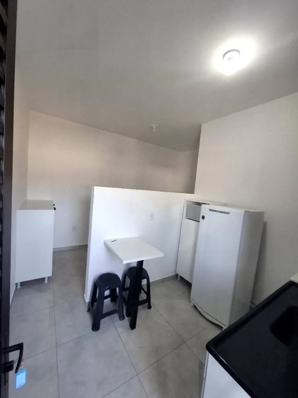 Alugo kitnets, bairro Alto Aririú  - Foto 4