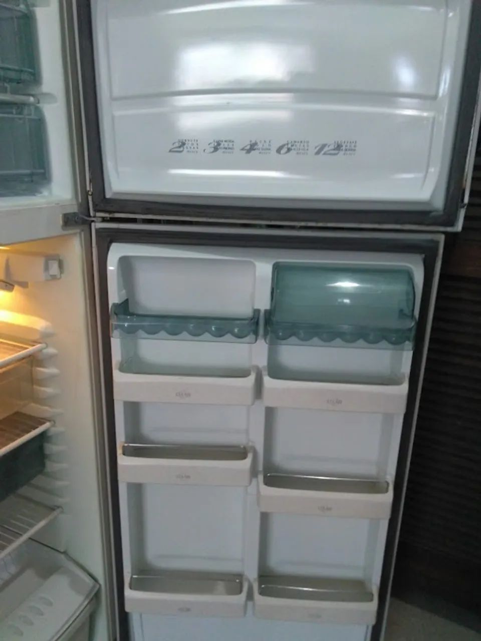 Geladeira Brastemp dúplex frost free modelo antigo 320 litros - Foto 2
