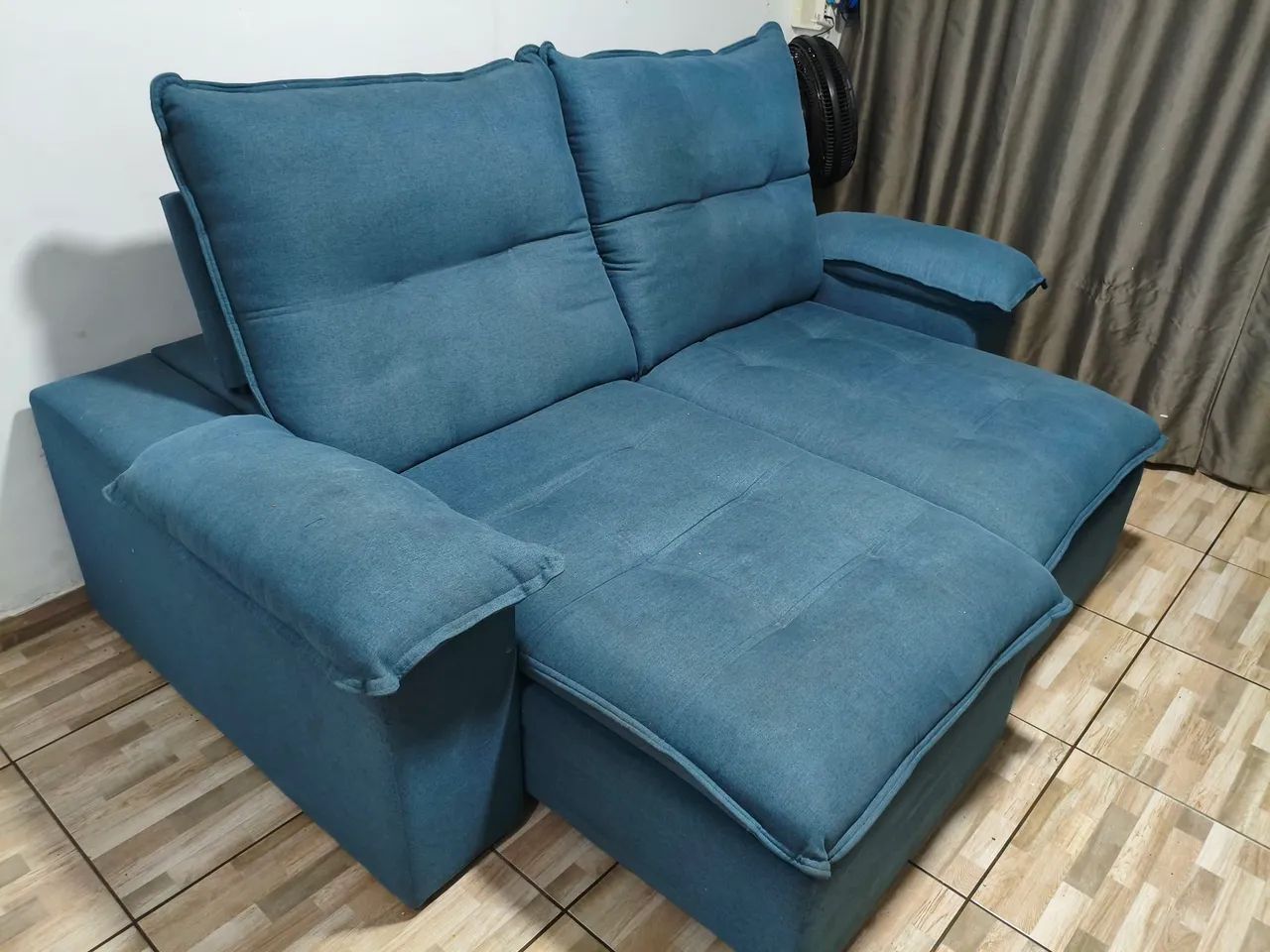 Vendo lindo sofá reclinável  - Foto 3