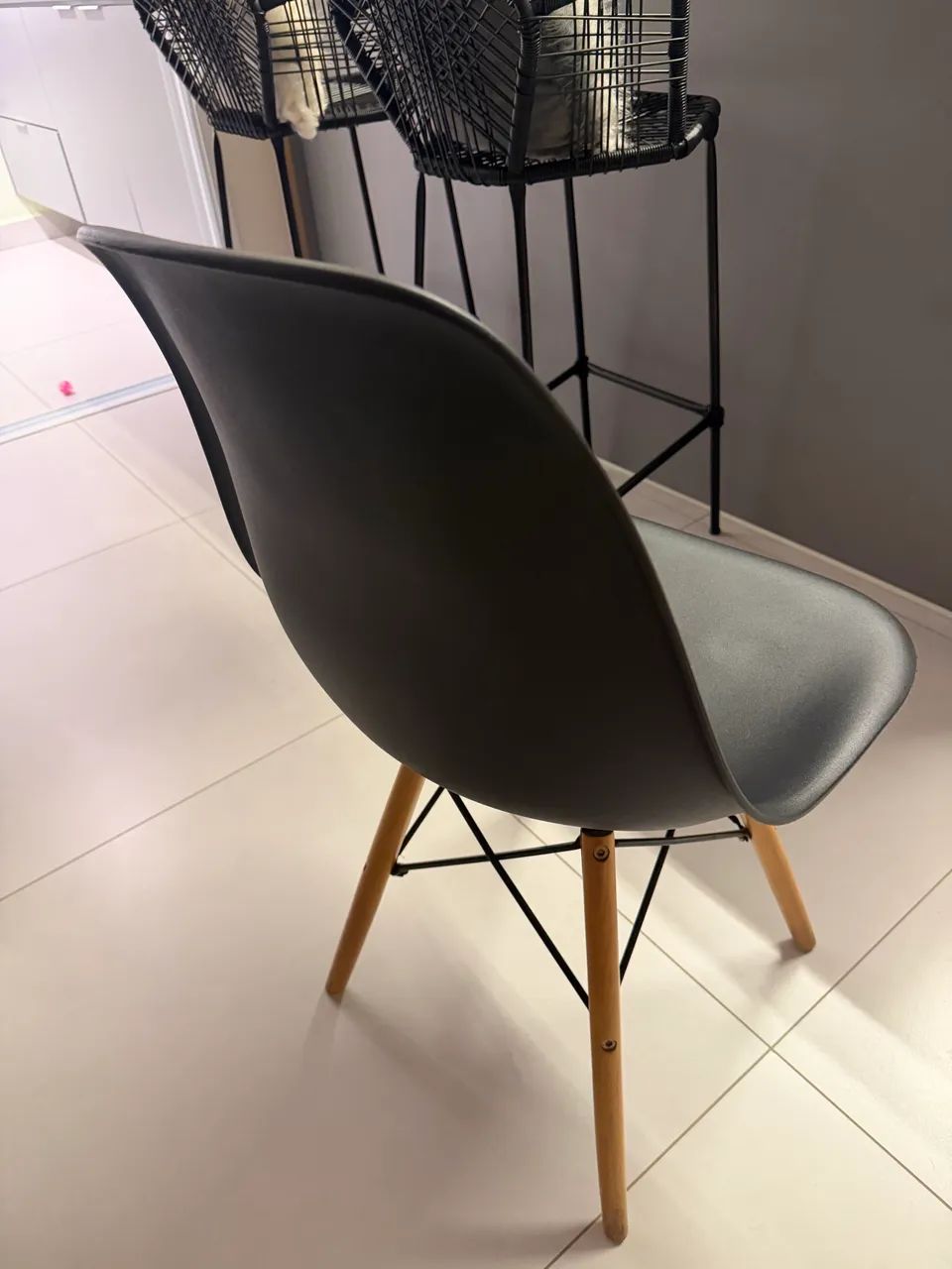 Cadeira Eames Preta