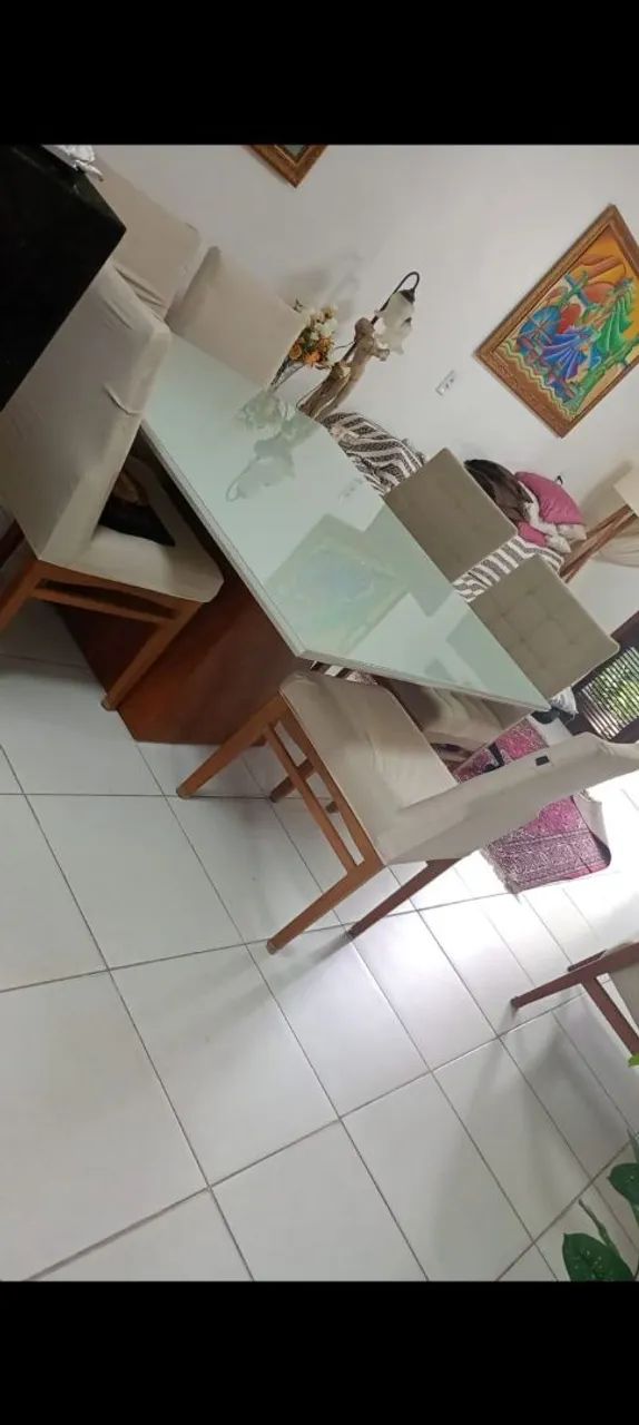 Mesa de jantar com vidro e madeira maciça 6 cadeiras - Foto 2