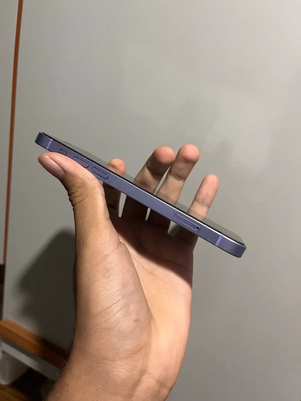 Vende-se IPhone 12! Em perfeito estado. - Foto 4