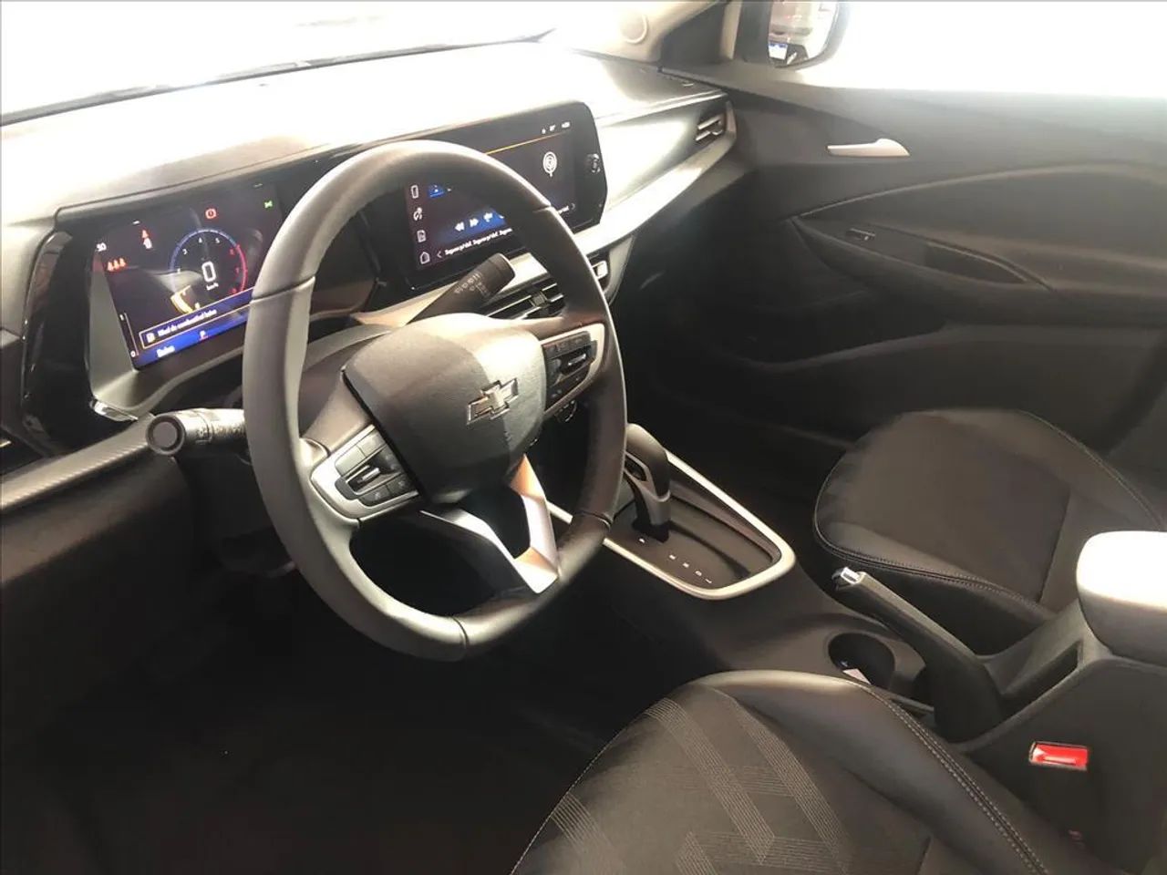 Chevrolet Onix Hatch 1.0 12V TB Flex Aut. 4P, foto 7 de 16
