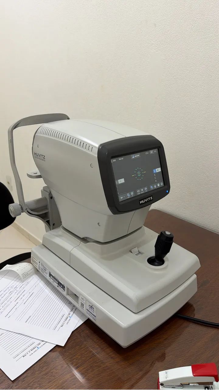 Auto Refrator Huvitz  - Foto 4