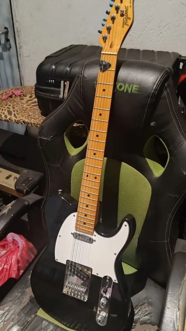 Guitarra e pedaleira  - Foto 3