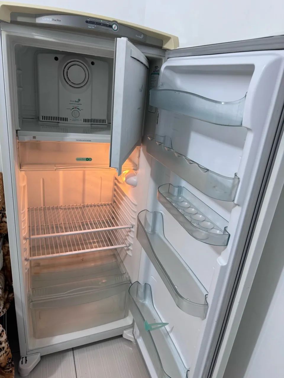 Geladeira Frost Free 297 LTS - Geladeiras e Freezers - Cidade