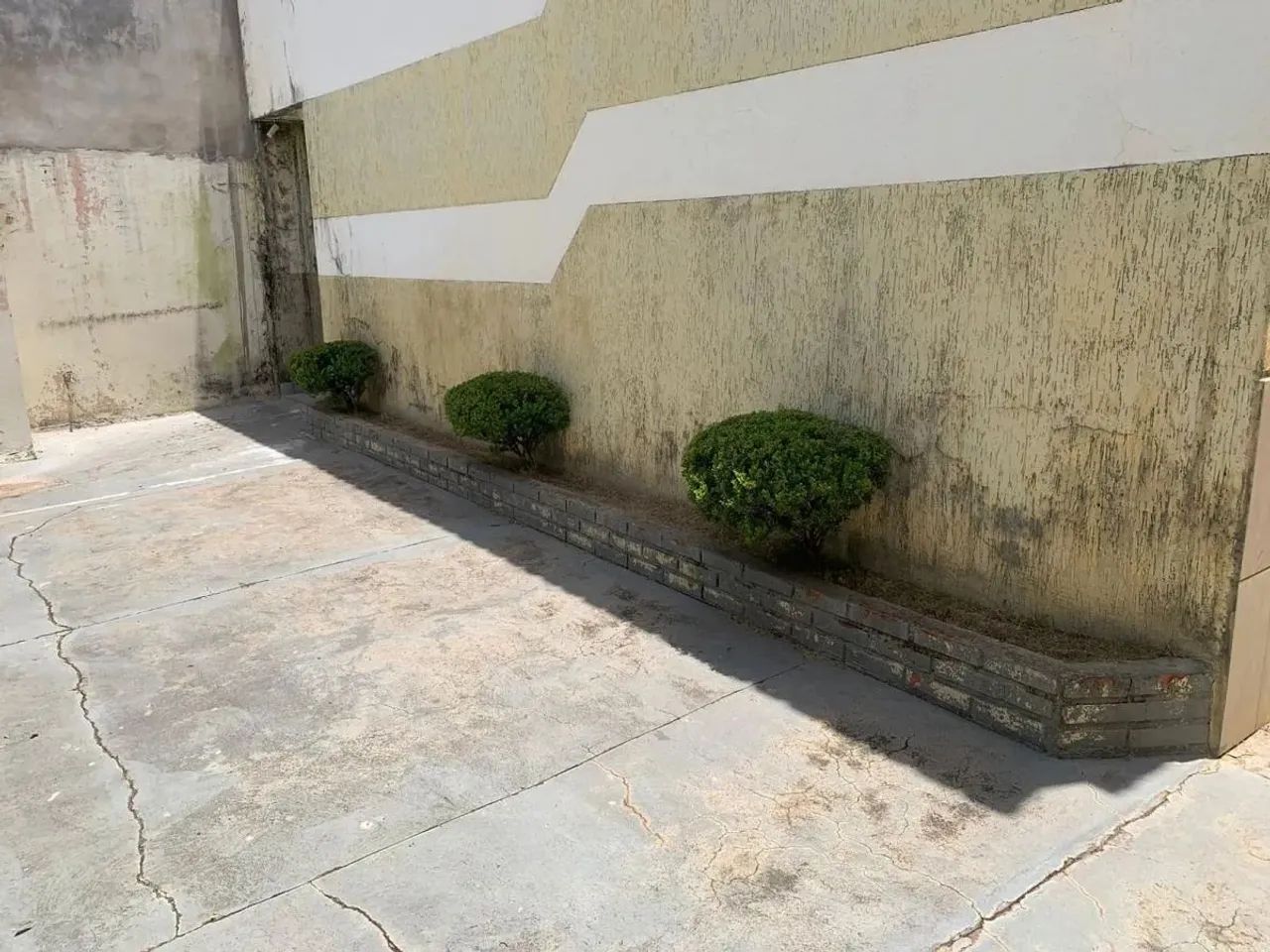 Ponto Comercial para Venda em Uberlândia, Tocantins, 1 dormitório, 2 banheiros, 1 vaga - Foto 4