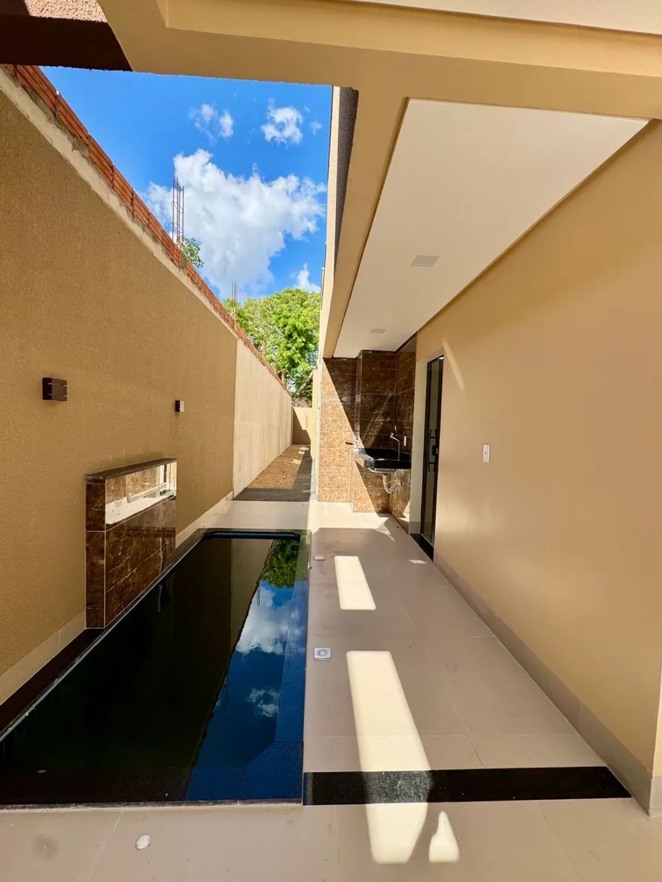 Casa nova - 3 quartos sendo 1 suíte - Plano diretor sul  - Foto 2