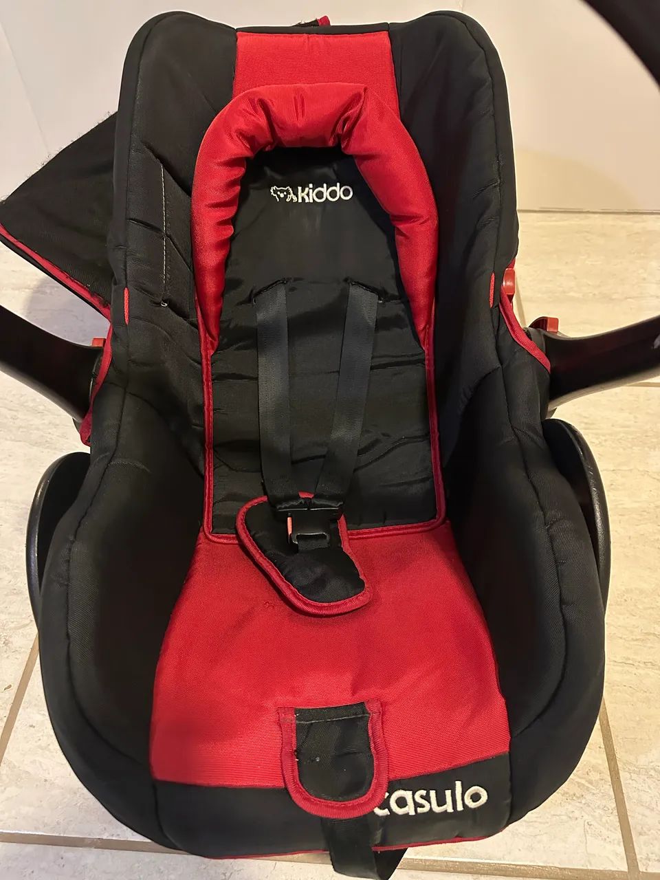 Bebê conforto casulo kiddo 