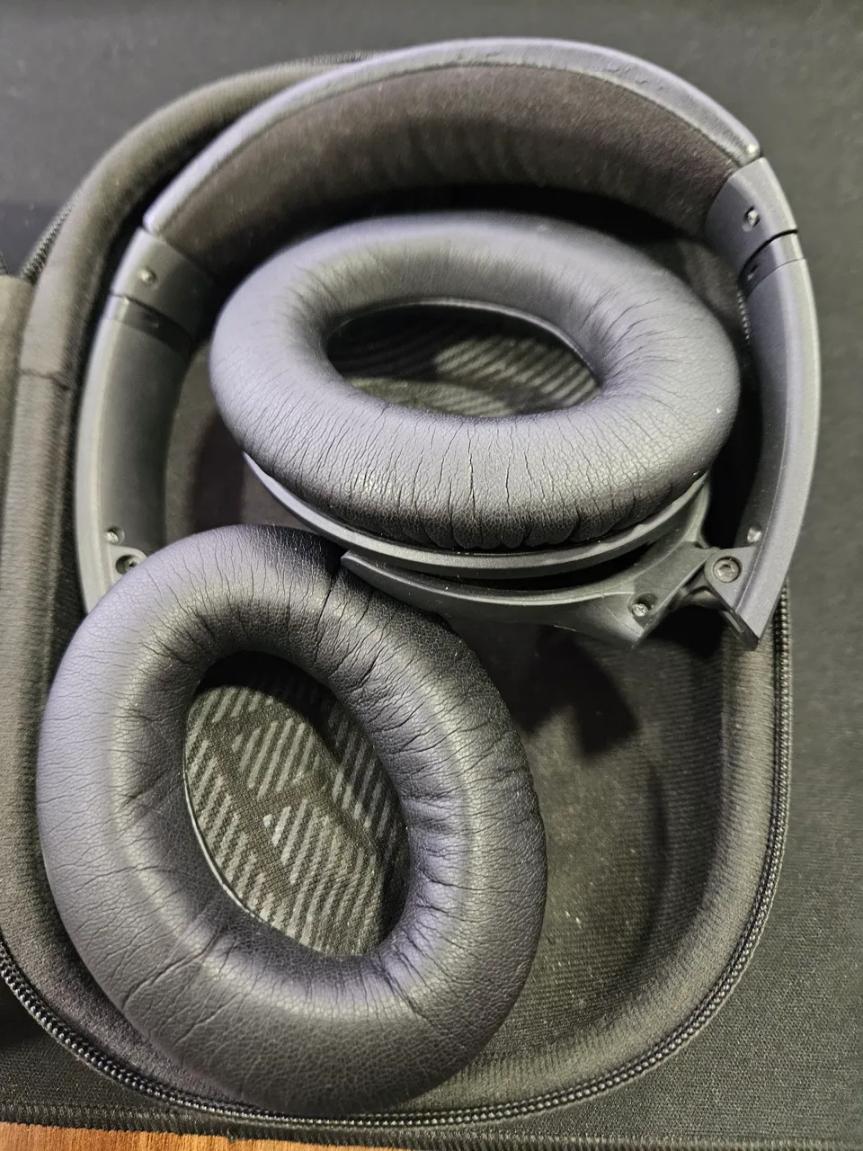 Bose QuietComfort 35 II (QC35 II) - Fones de Ouvido - Residencial Bose QuietComfort 35 II (QC35 II) - Fones de Ouvido - Residencial
