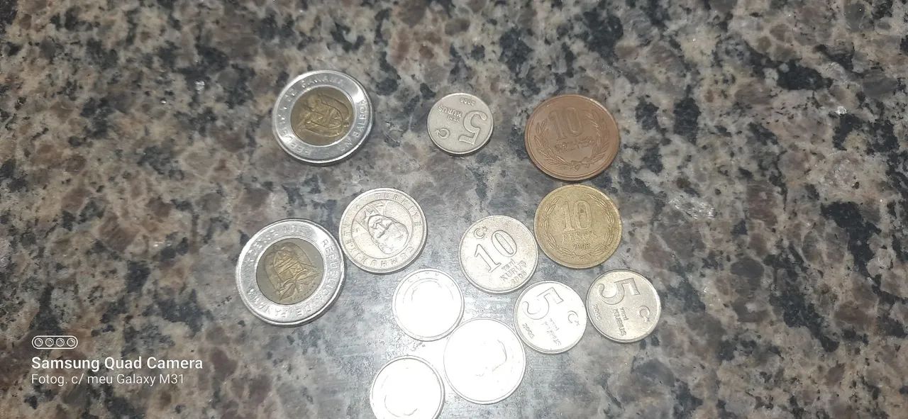 Moedas Vários Países Colecionadores - Foto 4