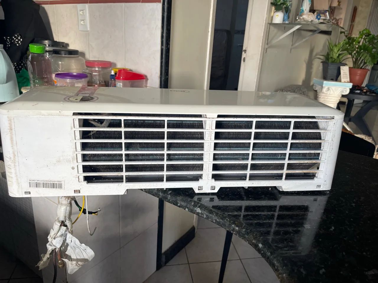 Vendo ar condicionado Midea Split  - Foto 3