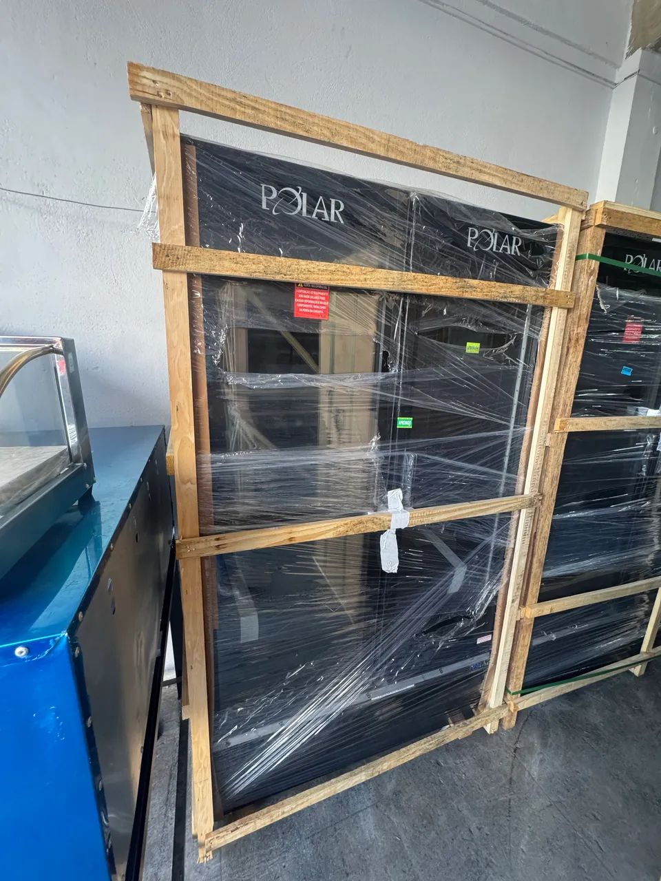 Expositor refrigerado Polar 2 portas Infinite All black  - Foto 3