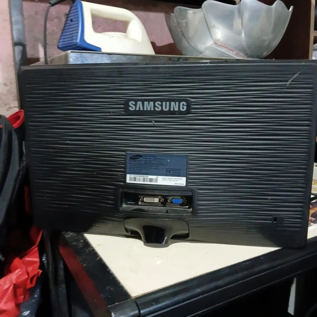 Monitor Samsung 18,5" S19A300B LED (não testado)