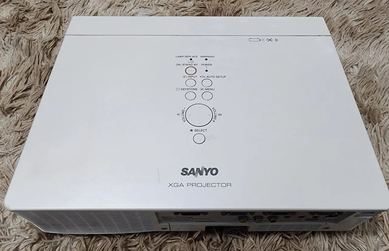 Projetor Sanyo PLC-XU106 - Foto 4