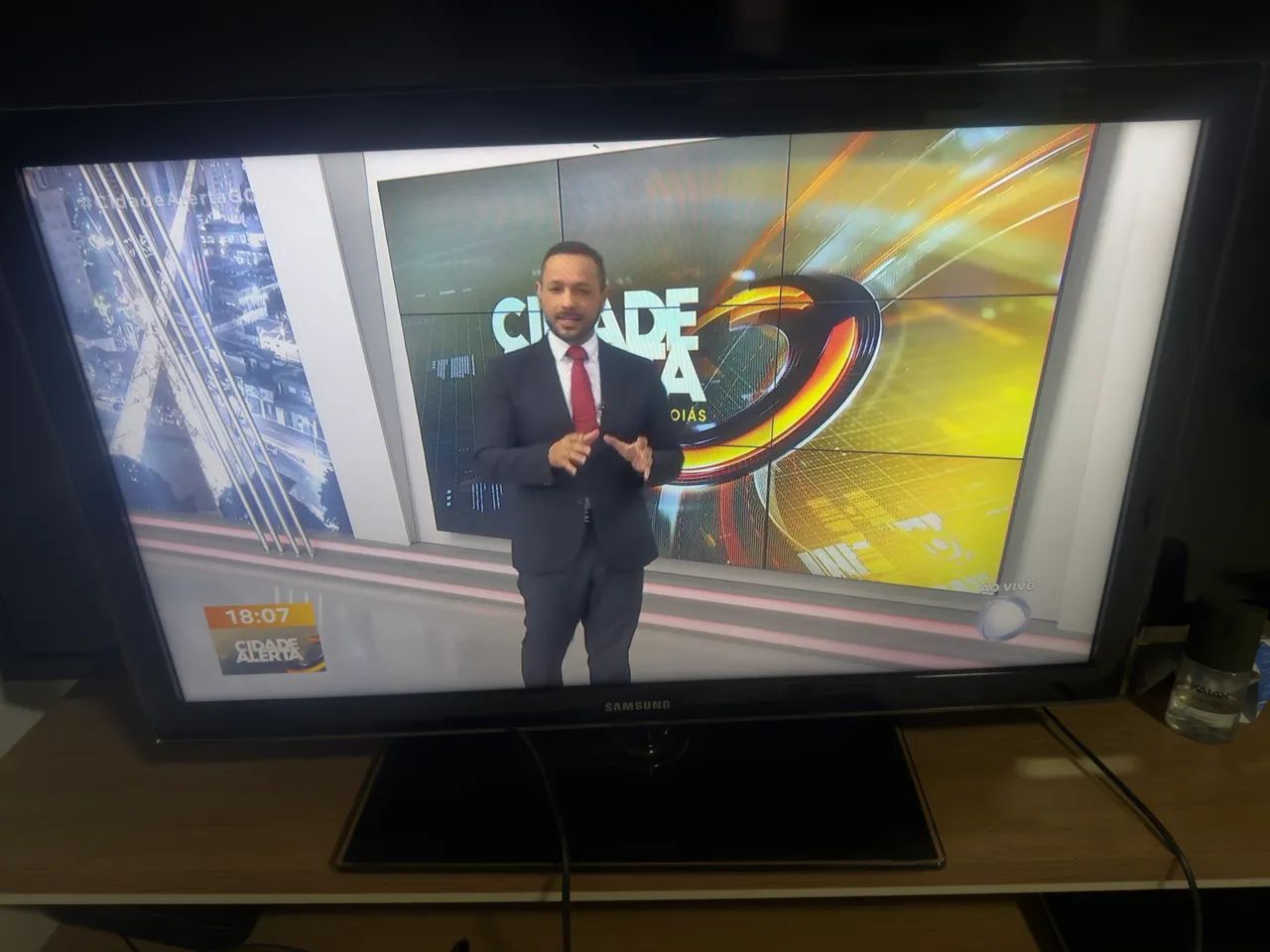 Tv Samsung 32 Led não é smart  - Foto 5