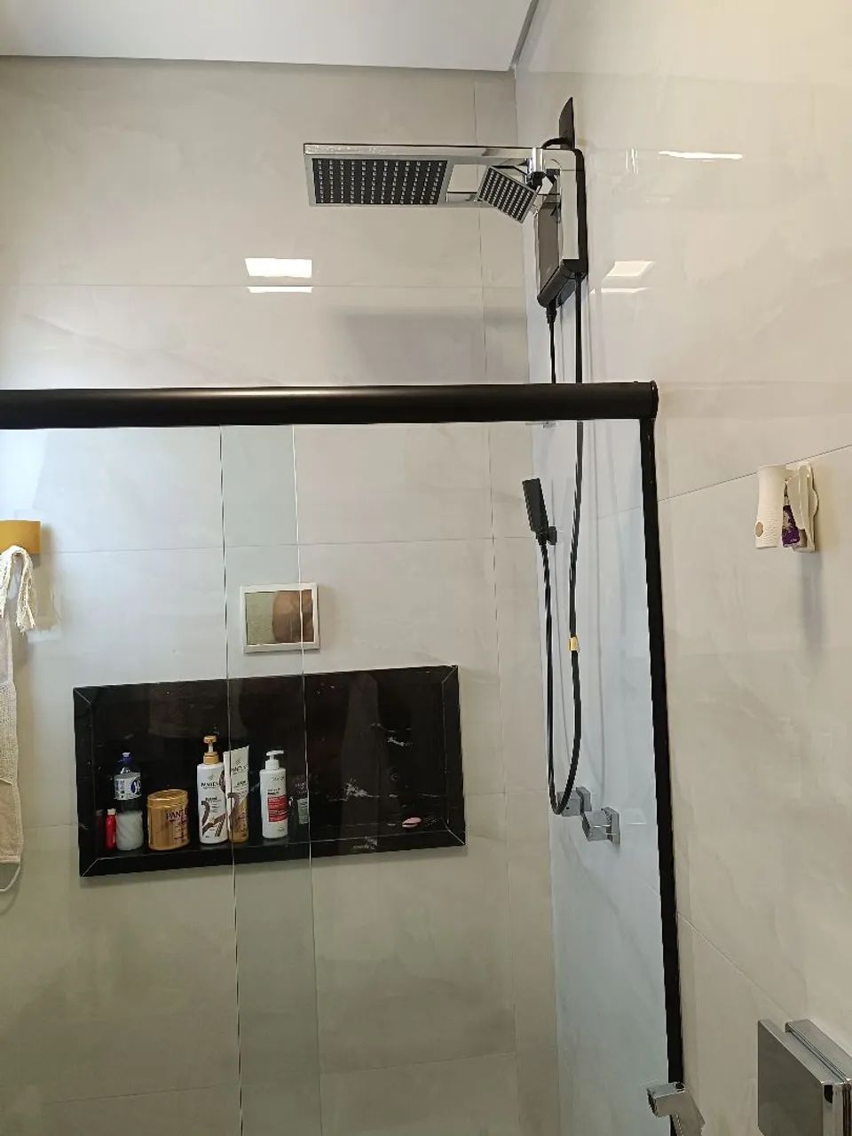 Ótima casa com duas suítes , closet e móveis planejados no estádio  - Foto 5