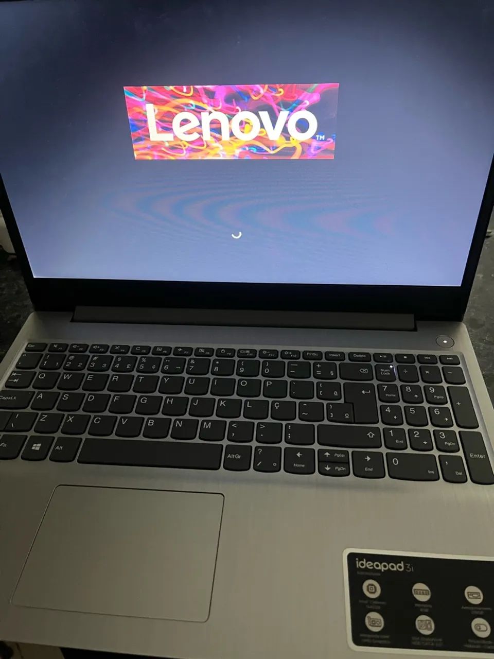 Notebook Semi novo 