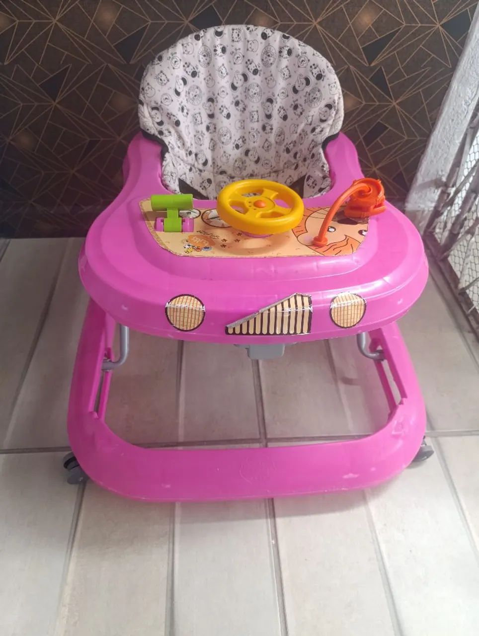 Andajar Musical menina