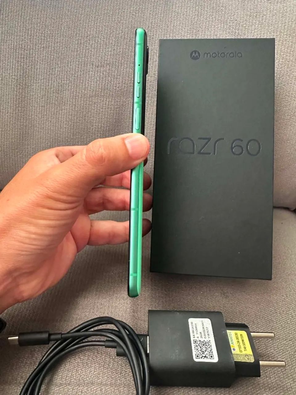 Motorola Razr 60 completo 256/12ram - Foto 5