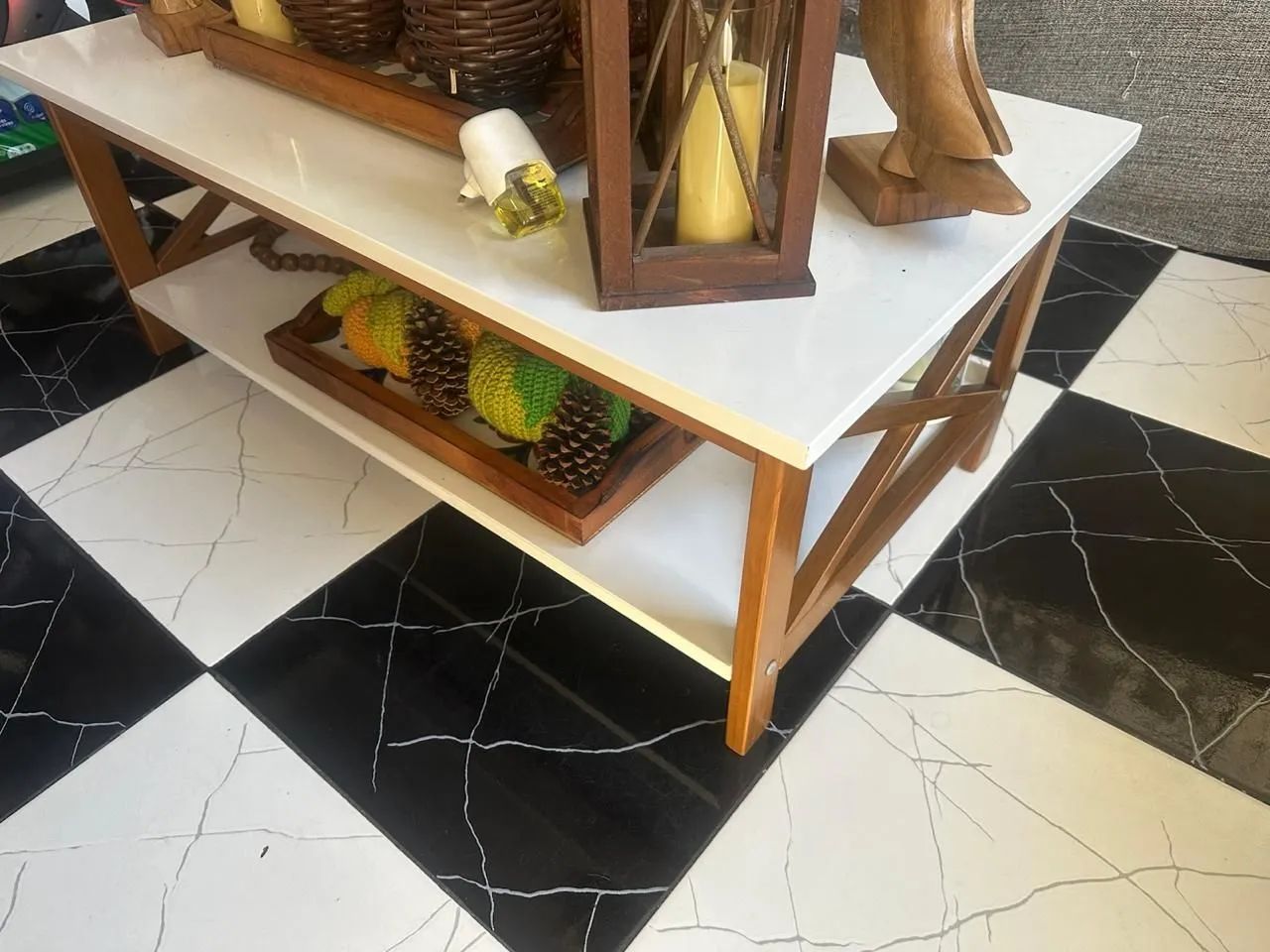 Mesinha de centro/ mesa de madeira  - Foto 2