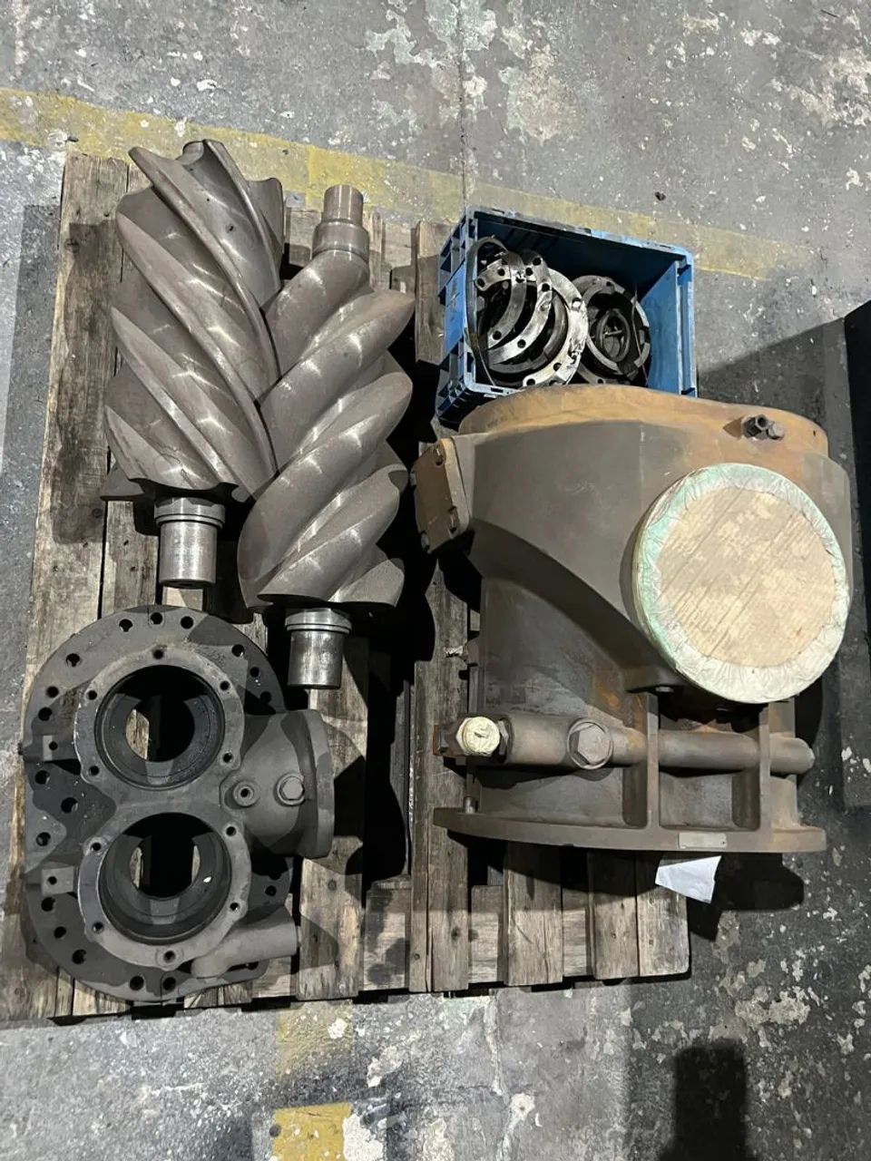 Manutençao em compressores pistao e parafuso de marcas e modelo  - Foto 4