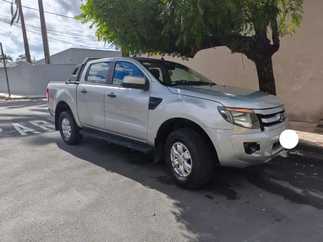 Ford Ranger XLS 2.5 16V 4X2 CD Flex 2015 - Foto 4