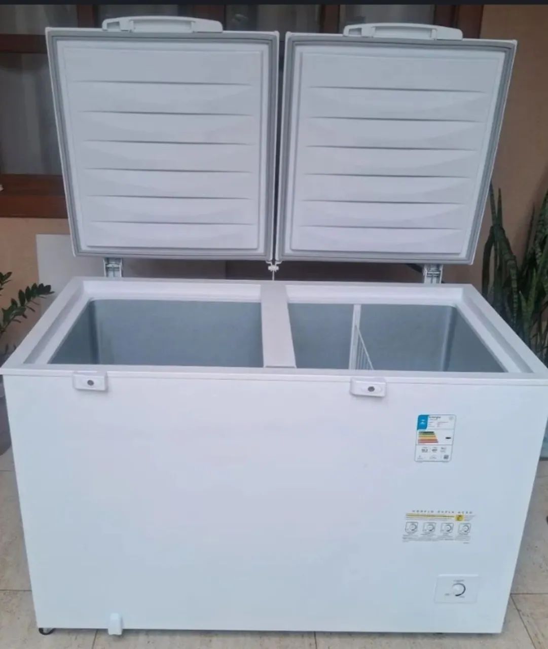 Vendo freezer  eletrolux  H440