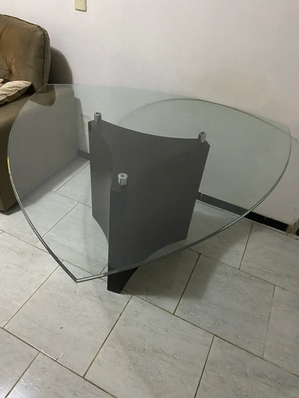 Mesa de vidro triangular  - Foto 2