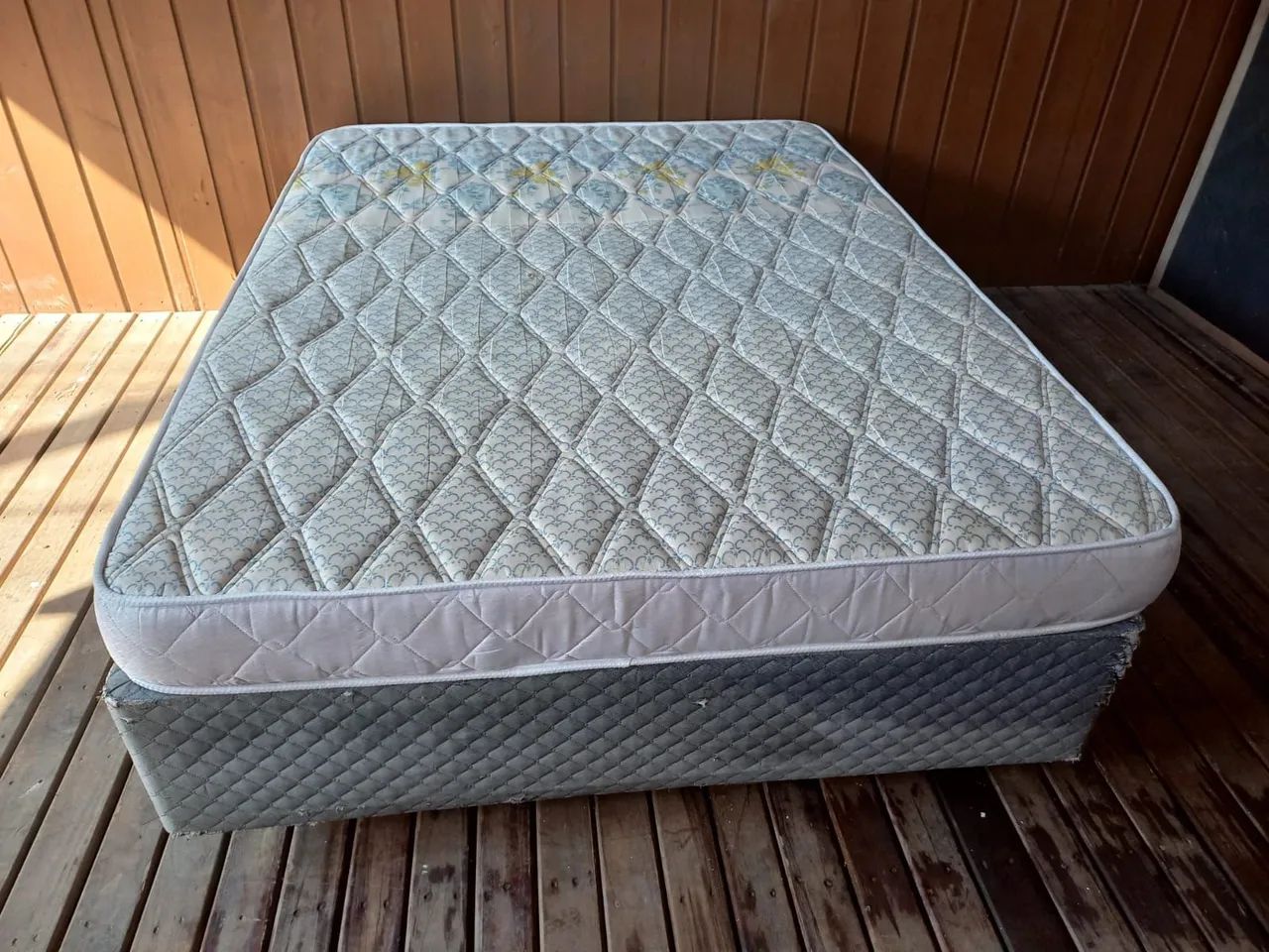 Cama de casal. Para retirar hoje 