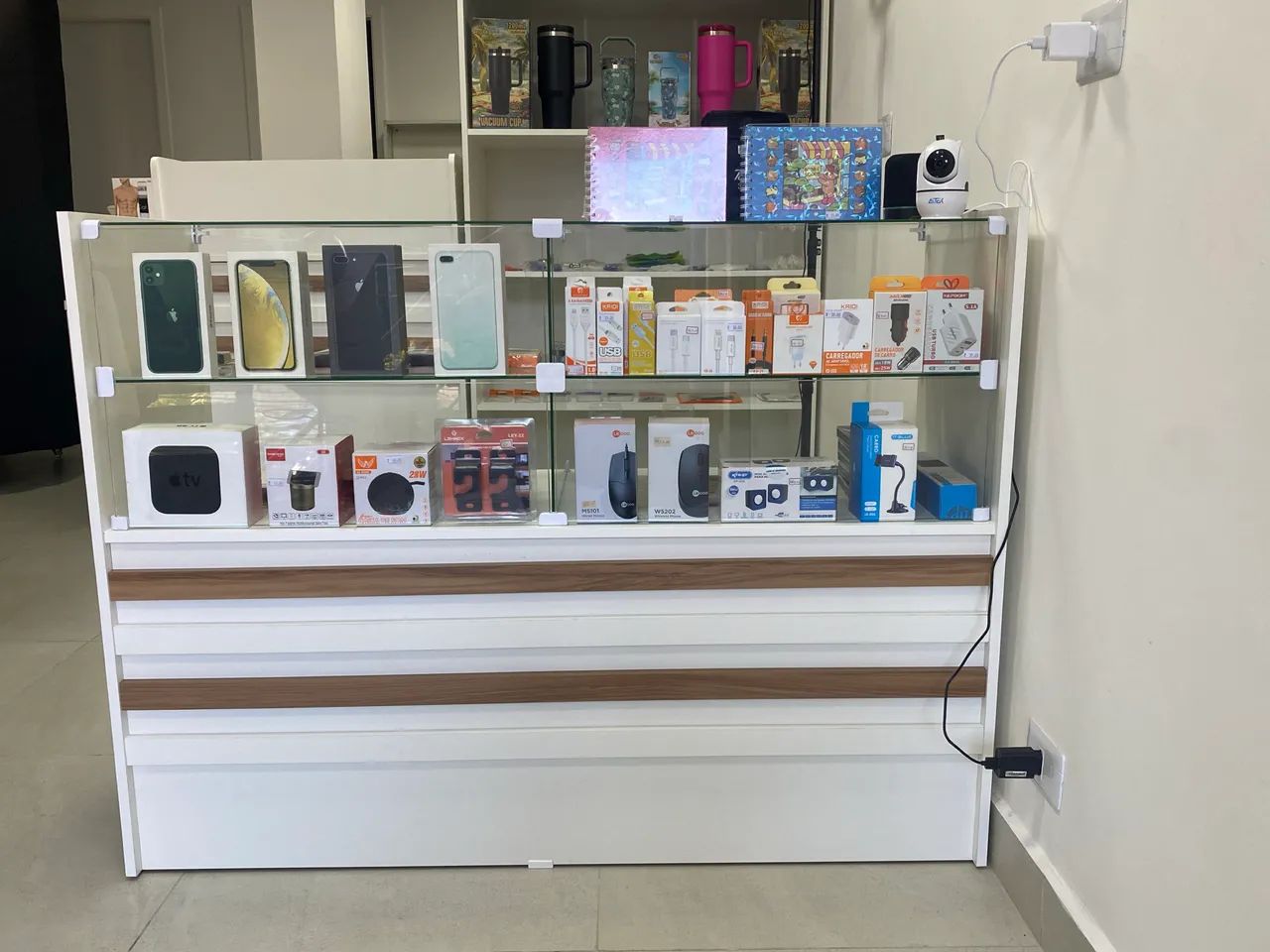 Balcão De MDF Com Vidro Para Loja - Foto 2