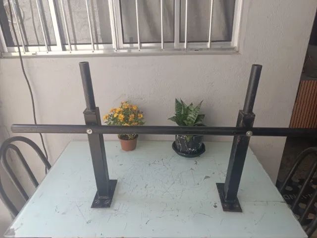 Barra fixa de parede