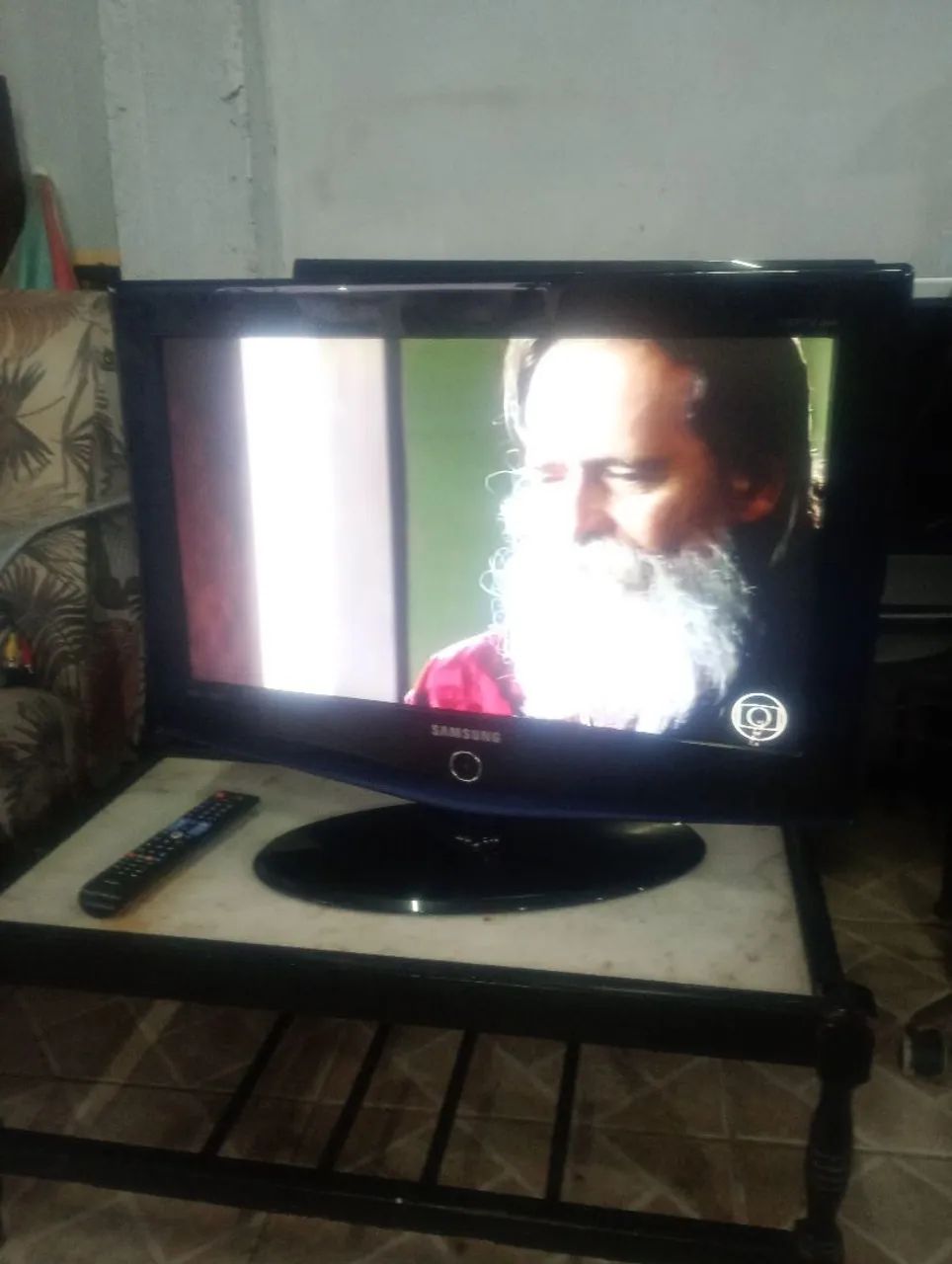Tv 32 polegadas Samsung não e smart