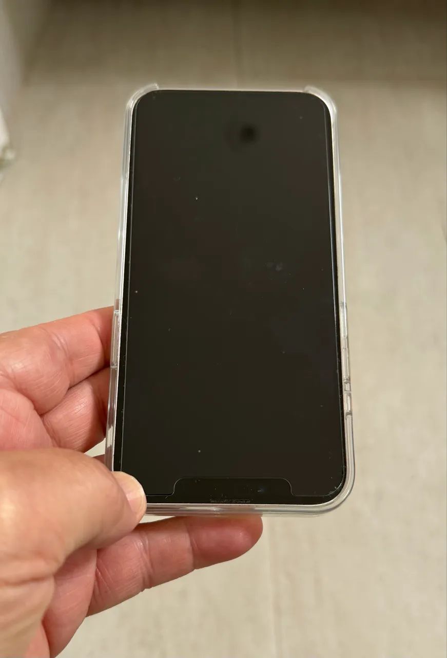 iPhone 13 128GB バッテリー87% 良品 iPhone 13 -128GB bateria 87% - Celulares e Smartphones - Vila