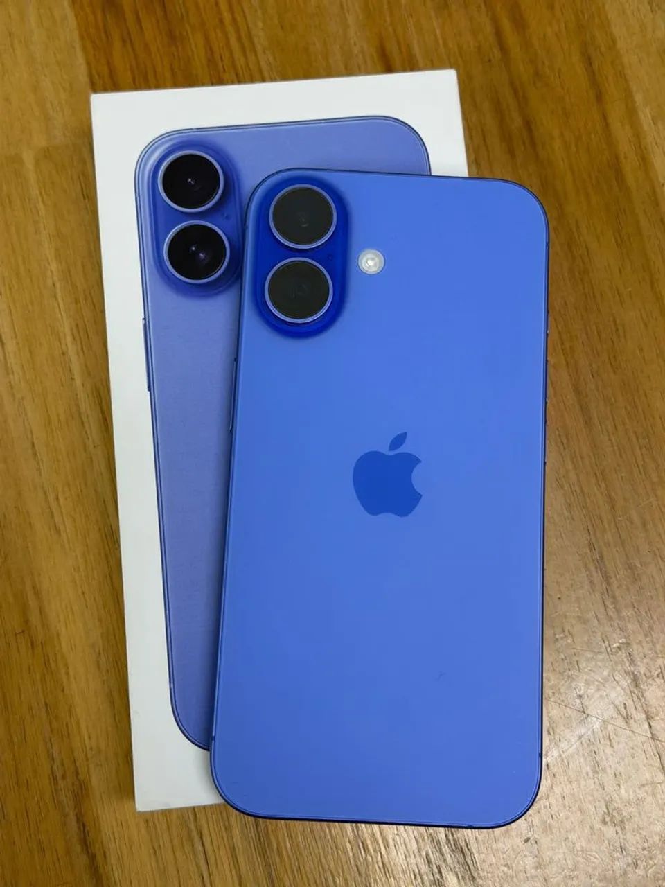 iPhone 16 88% intacto - até 12x cartão 